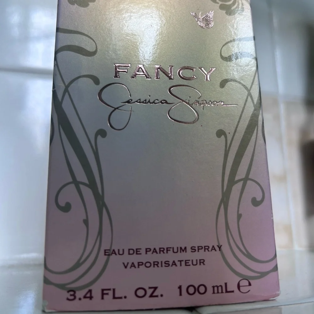 Fancy by Jessica Simpson Eau de Parfum Spray - Pink - Picture 1 of 2